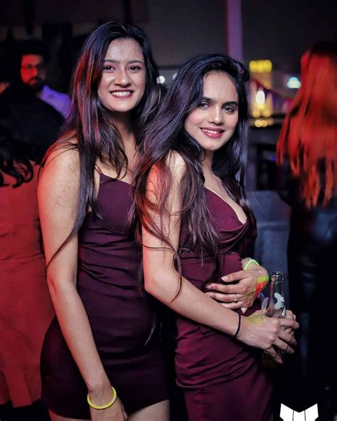 Indian Night Club Friend Sex at Home! Indian Hot Sex